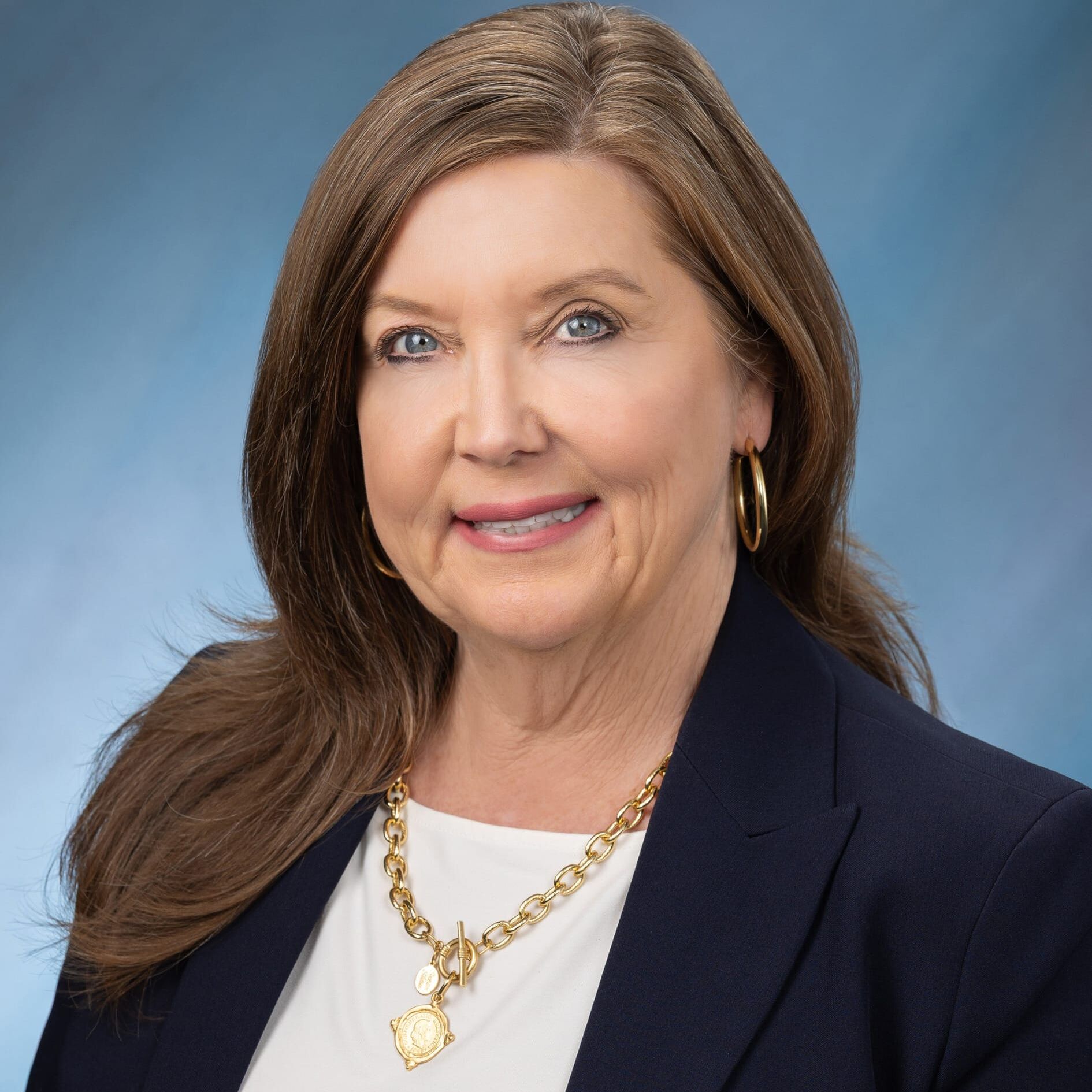 Headshot resizing (17) Headshot resizing (17)